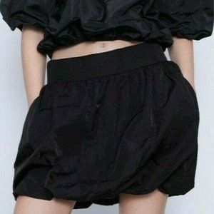 ZARA  TAFFETA BALLOON  SKIRT SIZE M #2390-C